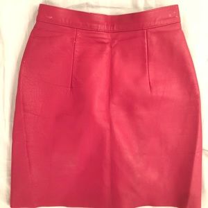 American Apparel 100% leather min skirt